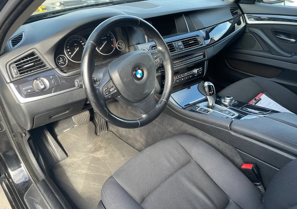 BMW Seria 5 cena 82700 przebieg: 161000, rok produkcji 2016 z Wrocław małe 742